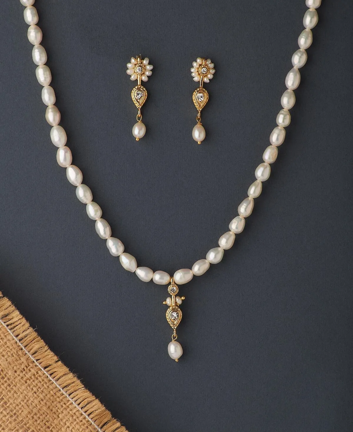 Elegant Real Pearl Necklace Set