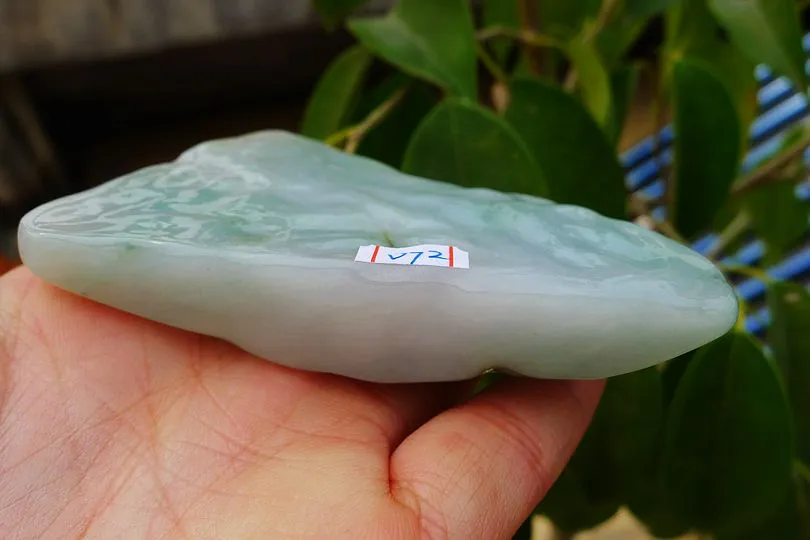 Natural Jade Rough Jadeite Raw (136g,8.2X5.4X2cm)