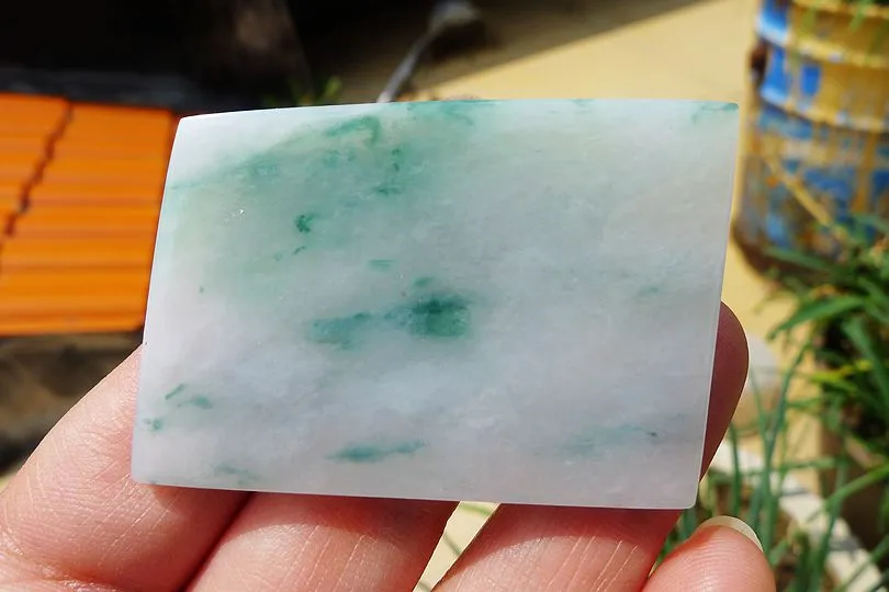 Natural Jade Rough Jadeite Raw (26g,4.9X3.4X0.4cm)