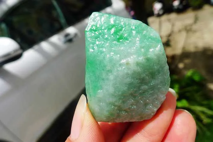 Natural Jade Rough Jadeite Raw (33.5g,4.1X3.2X1.3cm)