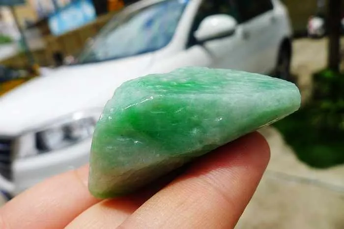 Natural Jade Rough Jadeite Raw (53g,5.1X2.9X2.2cm)