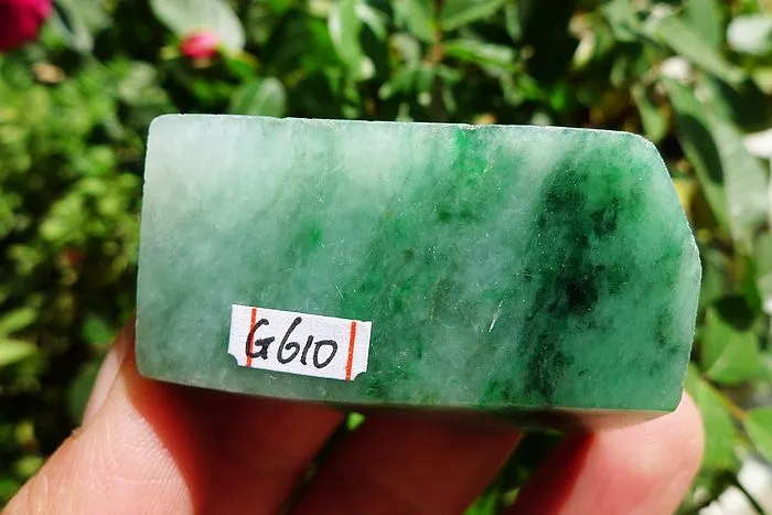 Natural Jade Rough Jadeite Raw (65g,4.6X3.7X2.1cm)