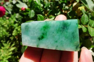 Natural Jade Rough Jadeite Raw (65g,4.6X3.7X2.1cm)