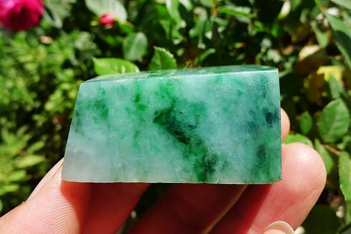 Natural Jade Rough Jadeite Raw (65g,4.6X3.7X2.1cm)