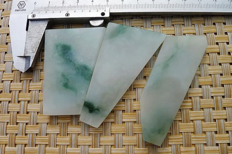 Natural Jade Rough Jadeite Raw 80g