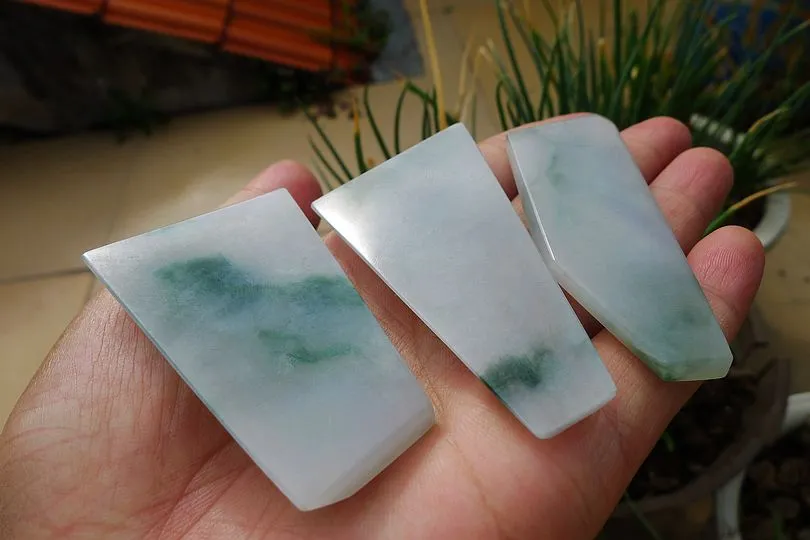 Natural Jade Rough Jadeite Raw 80g