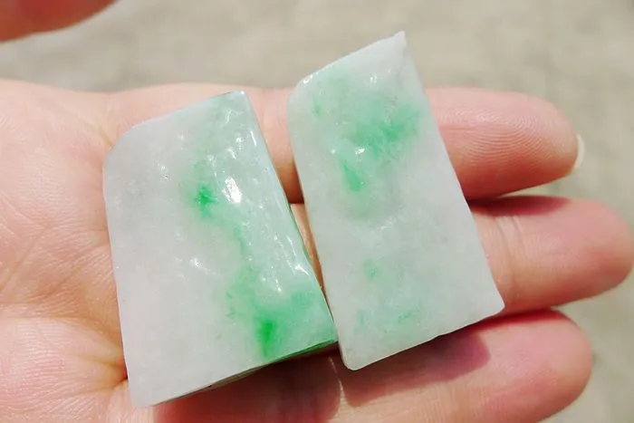 Natural Jade Rough Jadeite Raw B19g