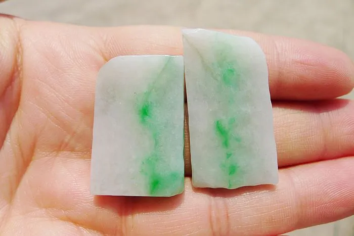 Natural Jade Rough Jadeite Raw B19g