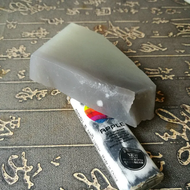 Natural Kunlun Jade Rough Nephrite Raw (196g, 6X6X1.8cm)