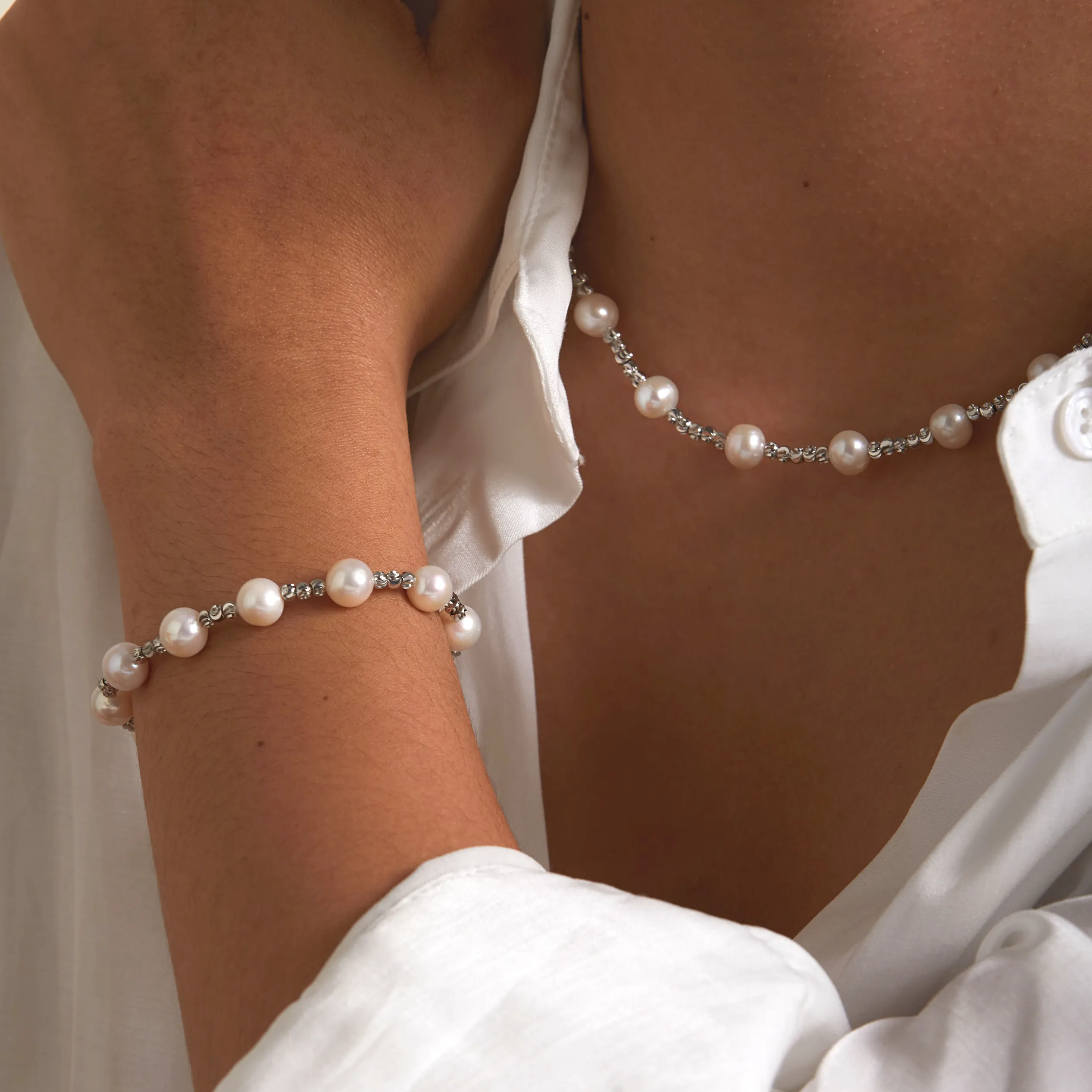 Stars Pearl Necklace